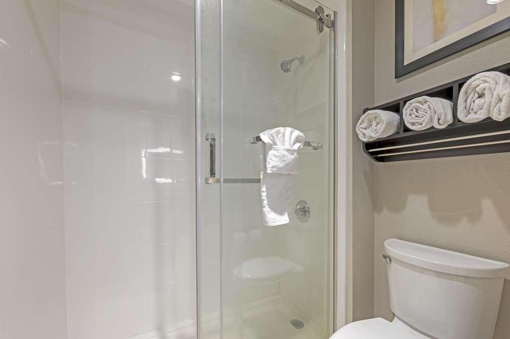 Best Western Plus Lafayette Hotel University Area Zimmer foto